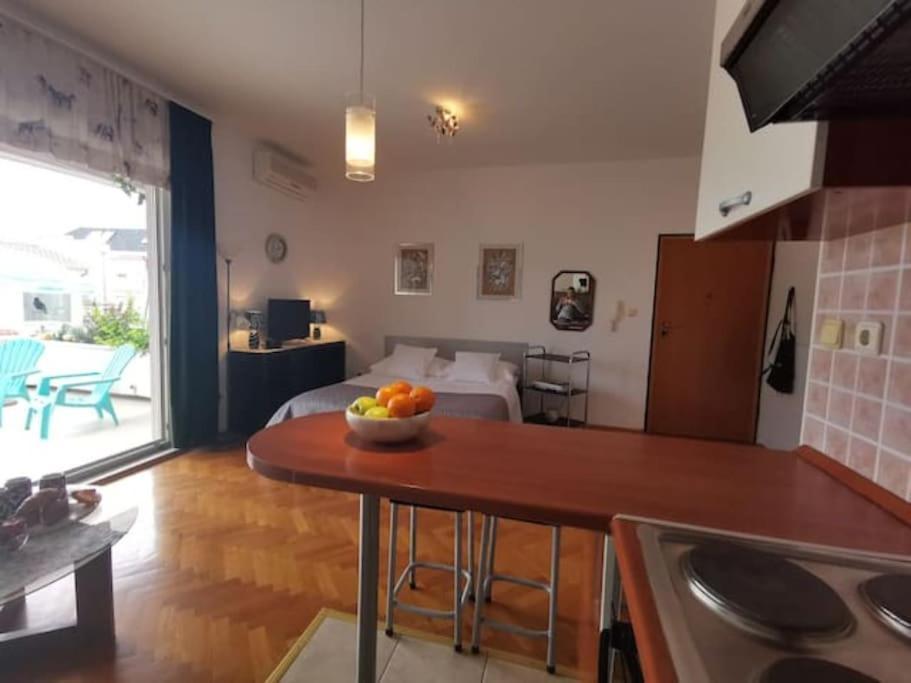 ספליט Maia'S Beach Studio Znjan מראה חיצוני תמונה